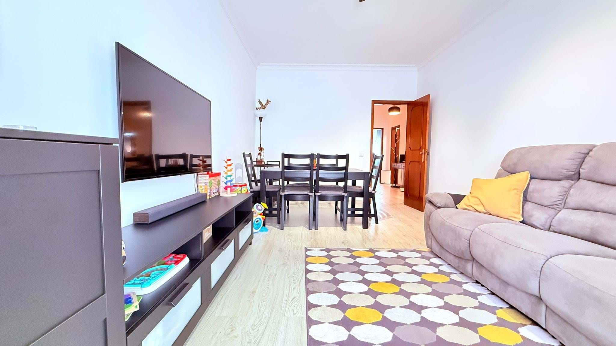 Apartamento T3 Renovado em Alhos Vedros